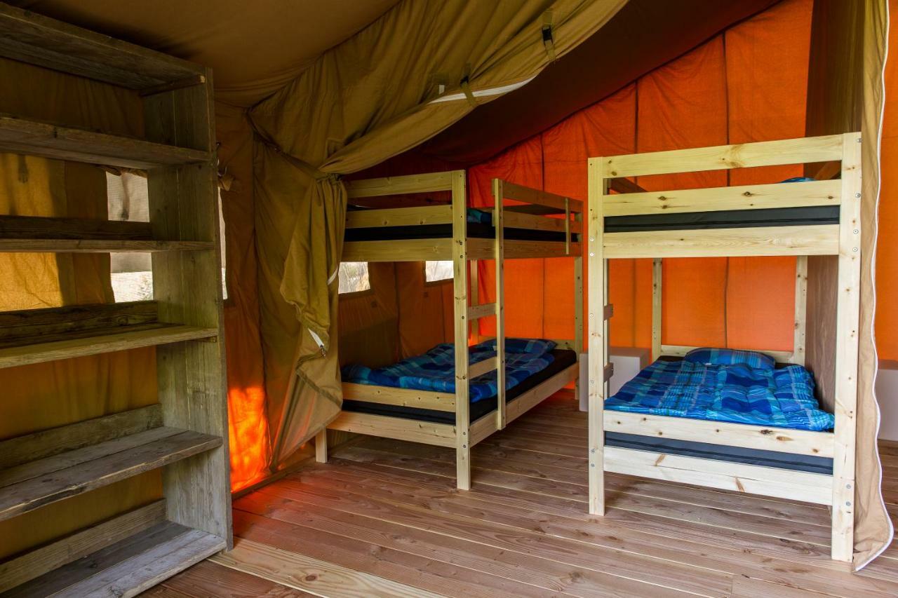 Safari Tent At Camping Le Roptai Rochefort Exterior foto